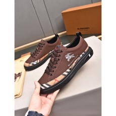 Burberry Low Shoes